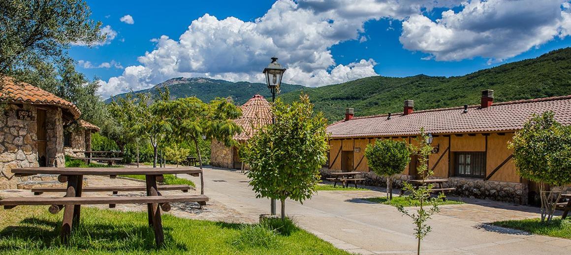 Complejo Rural Los Chozos Valle Del Jerte Eksteriør bilde